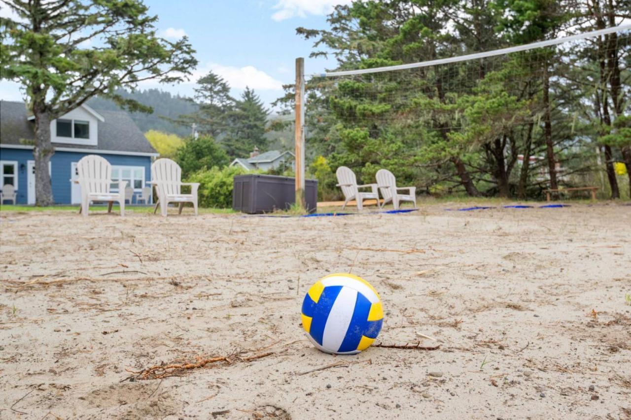 Ocean Rogue Inn Unit 12 Rockaway Beach Exterior photo